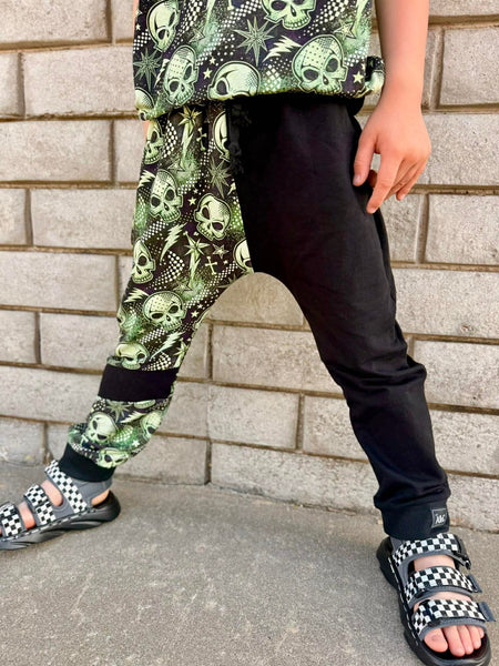 Green Skulls Set